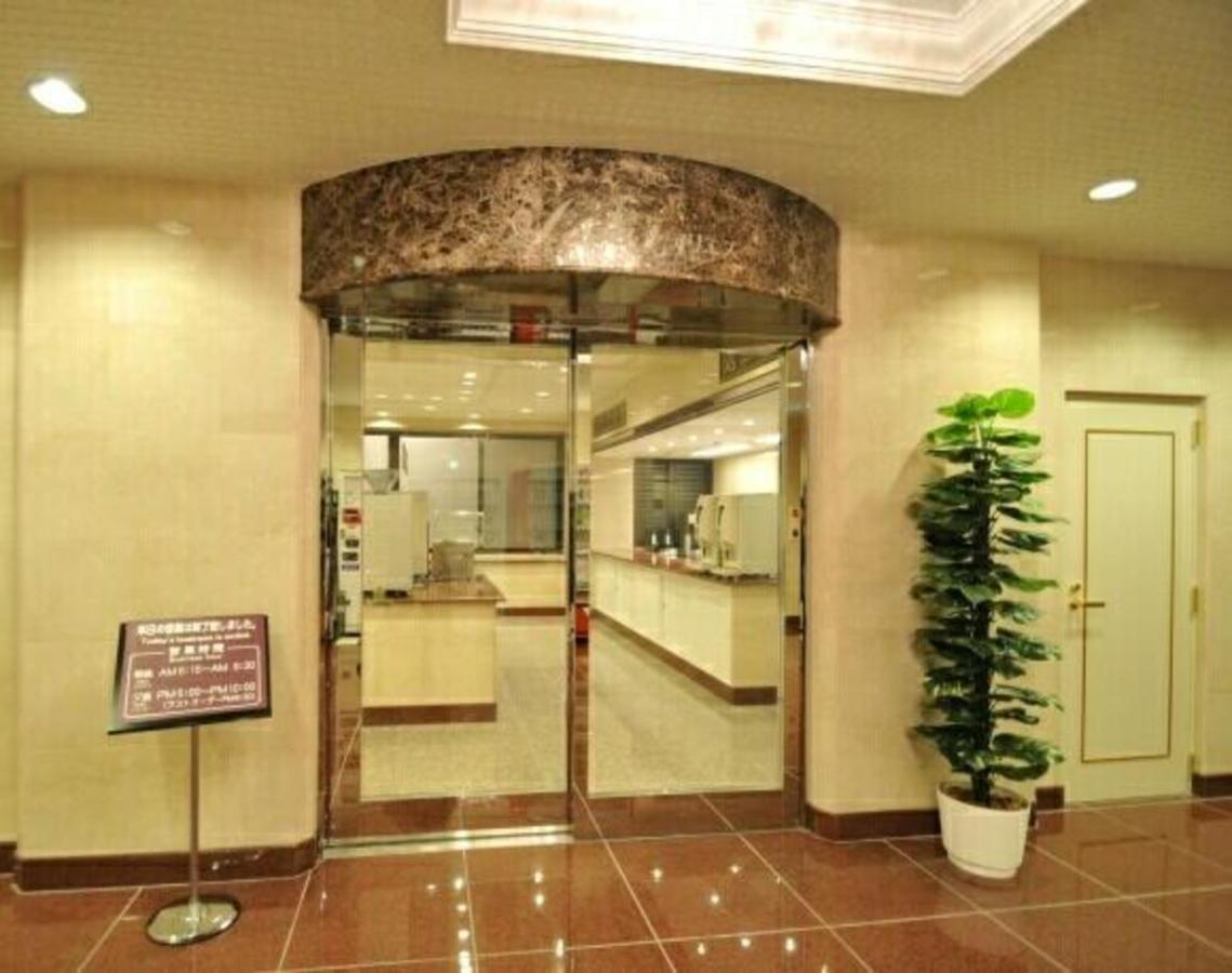 Hiroshima Ekimae Universal Hotel Екстер'єр фото